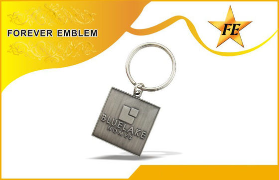 तामचीनी लोहा / जिंक मिश्र स्क्वायर प्रोमोशनल वर्षगांठ उपहार के लिए Keychains